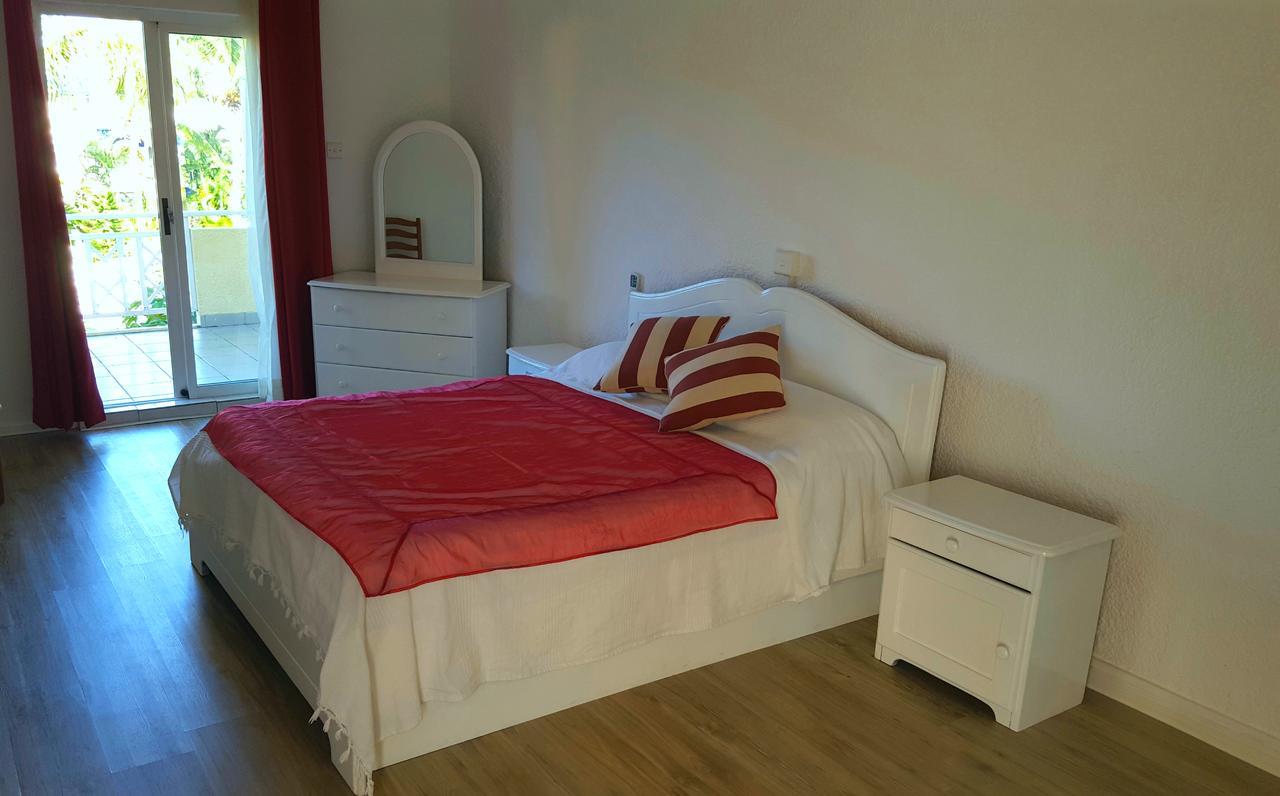 Villa In Le Tamier, 4 Bedrooms, 300M Flic En Flac Beach Dış mekan fotoğraf